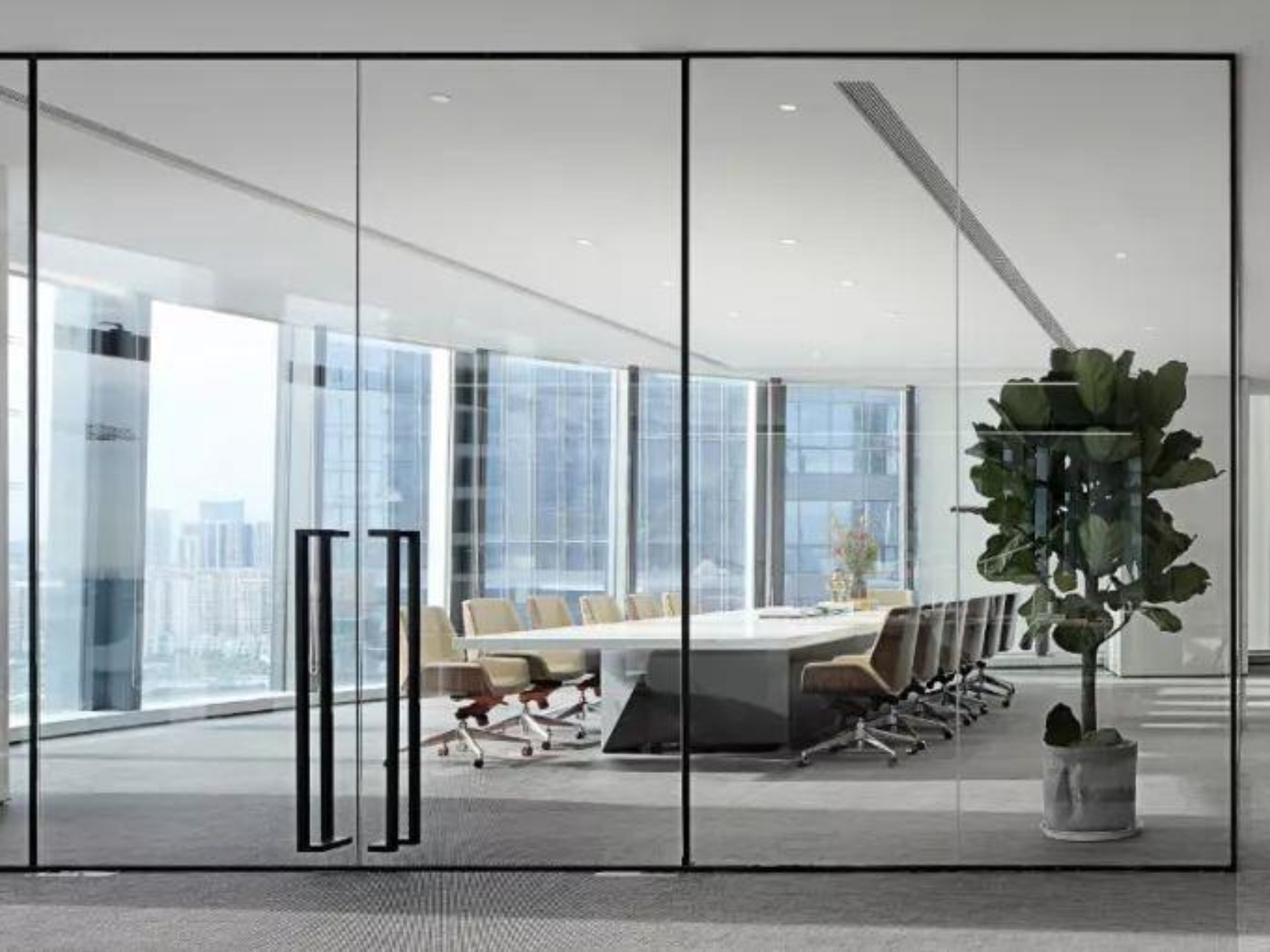 巢湖槐林漁具有限公司4000平方會(huì)議室裝修案例(圖3) 會(huì)議室5.jpg