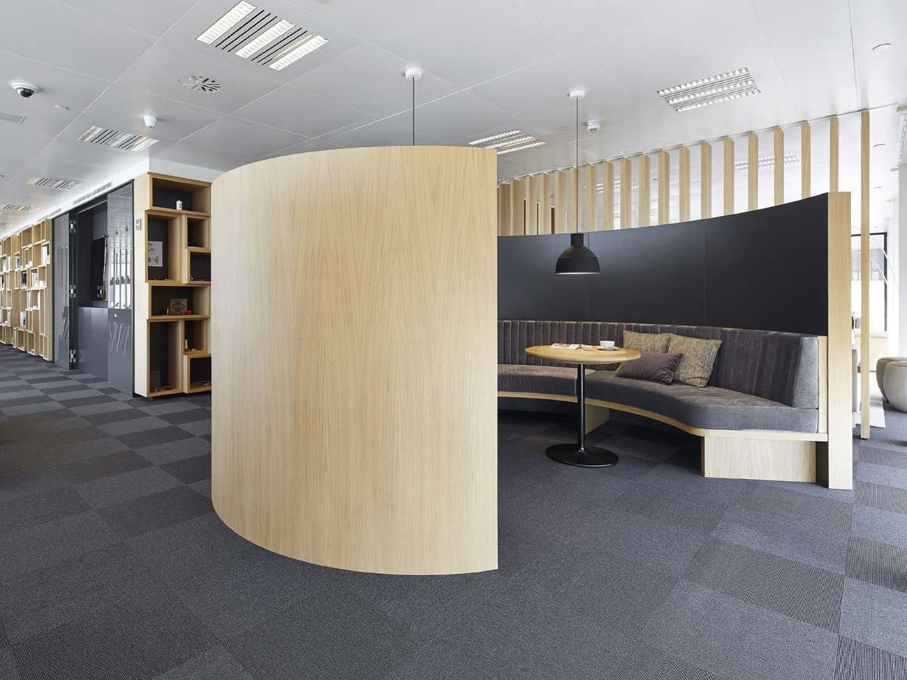 巢湖4000平方創(chuàng)意辦公室裝修設(shè)計項目(圖5) 國外辦公-贈送(9) 副本.jpg