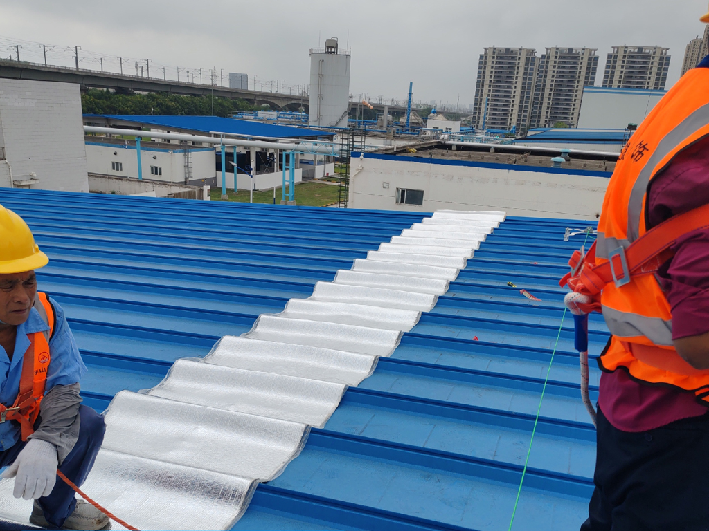 廠房翻新裝修---彩鋼板屋面漏水維修(圖2) 1.jpg